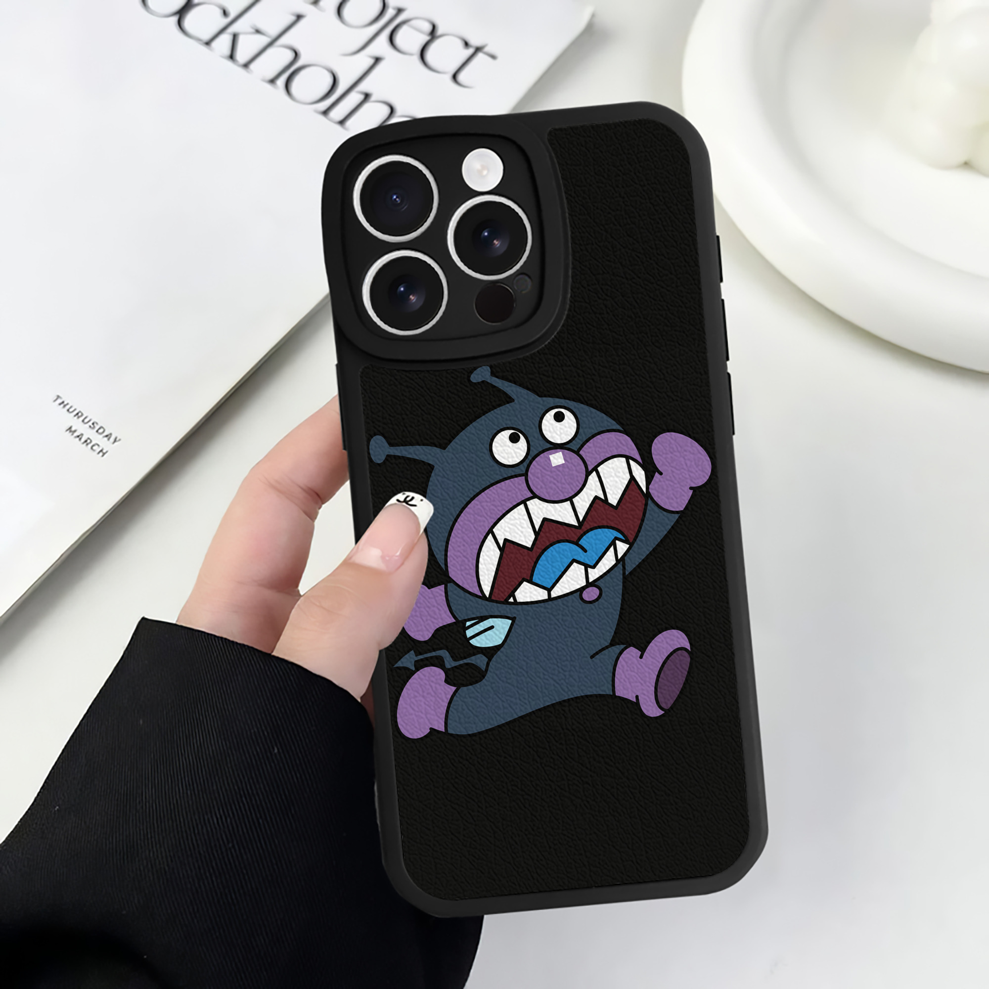 （画像用） アンパンマン Anpanman 【iPhone 16シリーズ対応】シリコンスマホケース（レザー調） 材質：シリコン